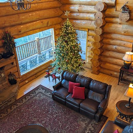 Big Bear Ridge Lodge - Breathtaking Mountain Views And Private Forest Scenes In Amazing Large Log Cabin Gatlinburg Kültér fotó
