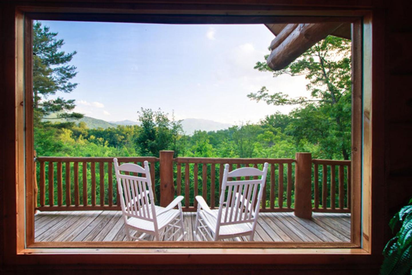 Big Bear Ridge Lodge - Breathtaking Mountain Views And Private Forest Scenes In Amazing Large Log Cabin Gatlinburg Kültér fotó