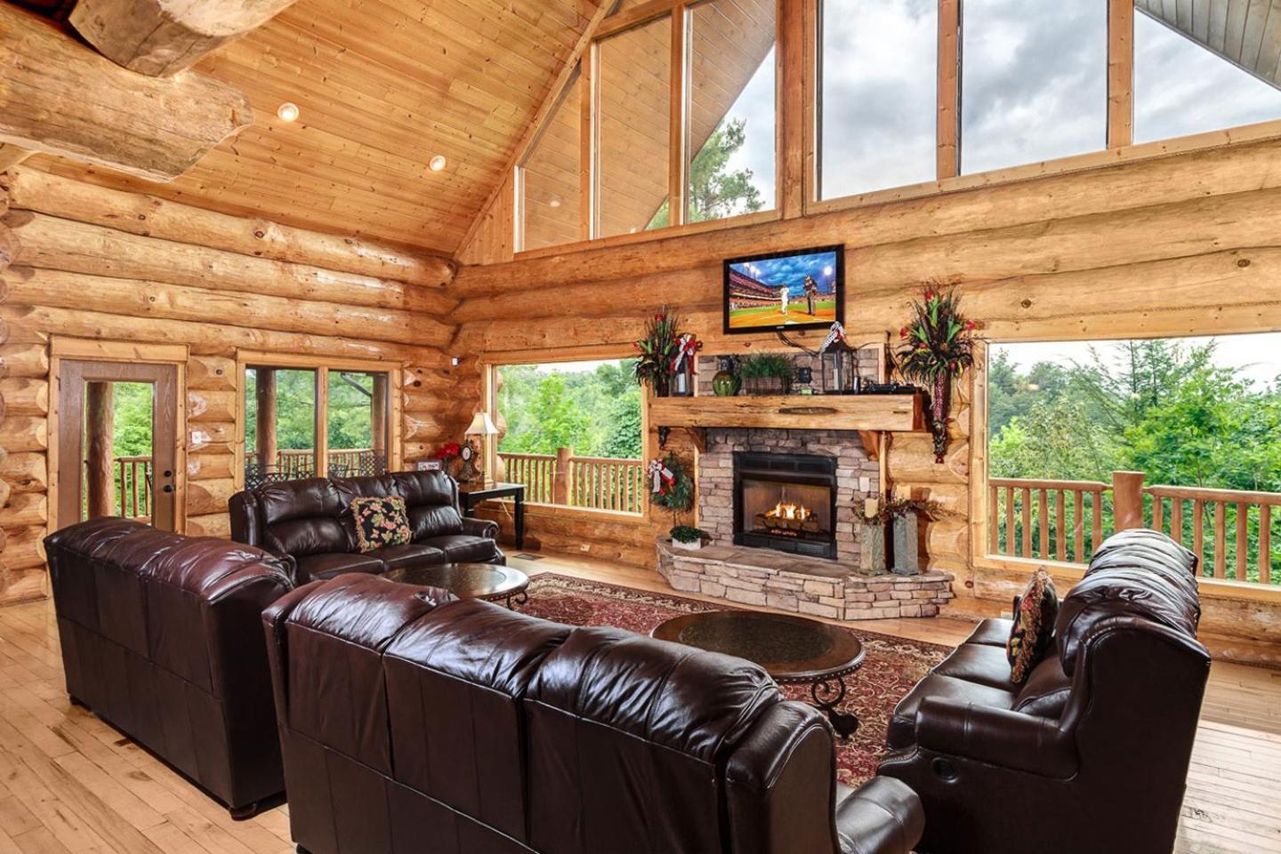 Big Bear Ridge Lodge - Breathtaking Mountain Views And Private Forest Scenes In Amazing Large Log Cabin Gatlinburg Kültér fotó