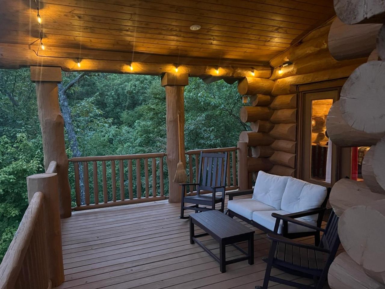 Big Bear Ridge Lodge - Breathtaking Mountain Views And Private Forest Scenes In Amazing Large Log Cabin Gatlinburg Kültér fotó